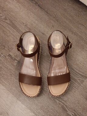 SHEIN Brown Ankle-Strap Espadrille Sandals with Buckle